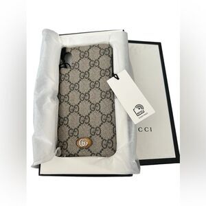 GUCCI GG Supreme Smartphone Case